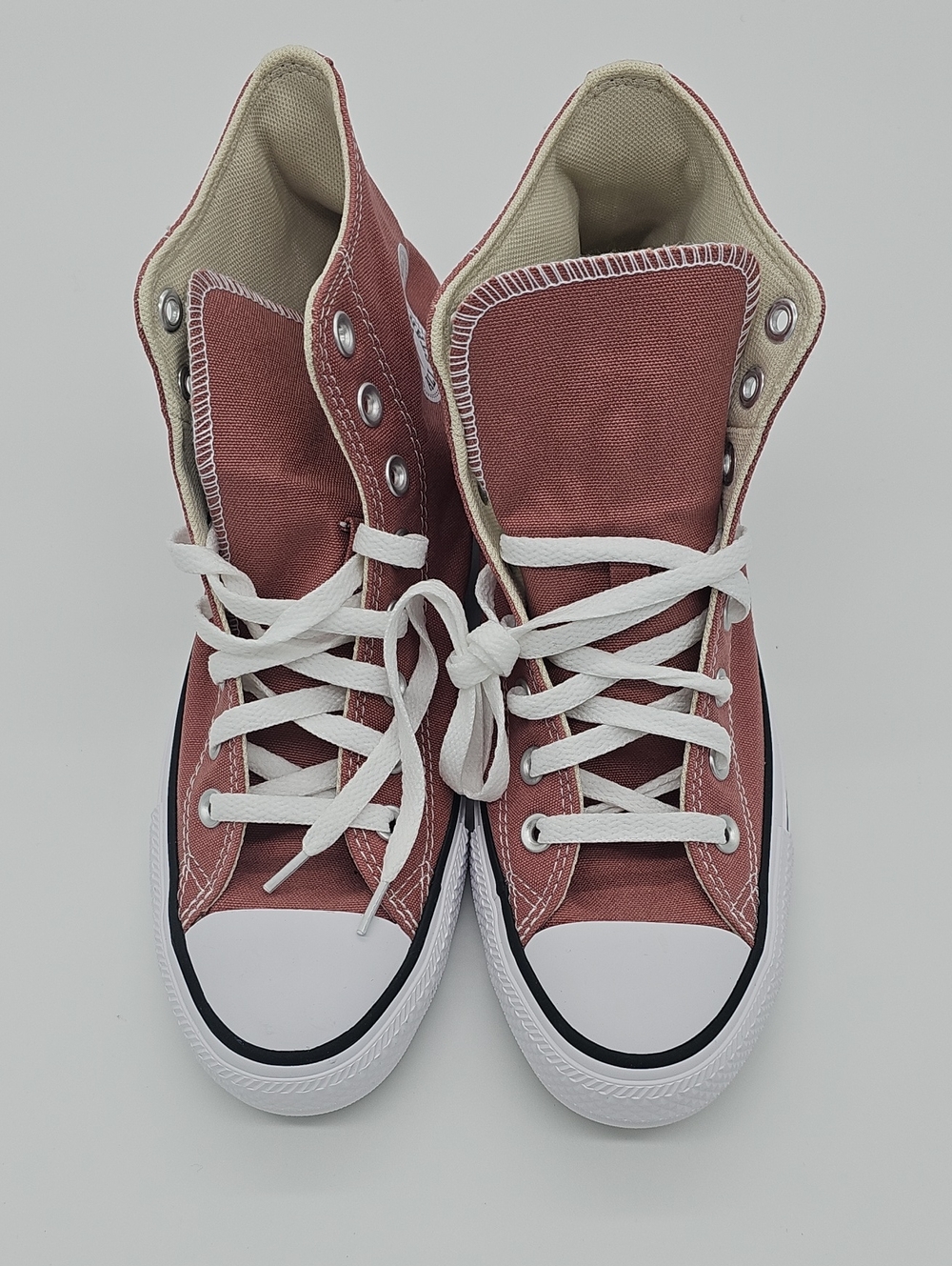 Converse All Star Chuck Taylor Sneaker Size 7.5